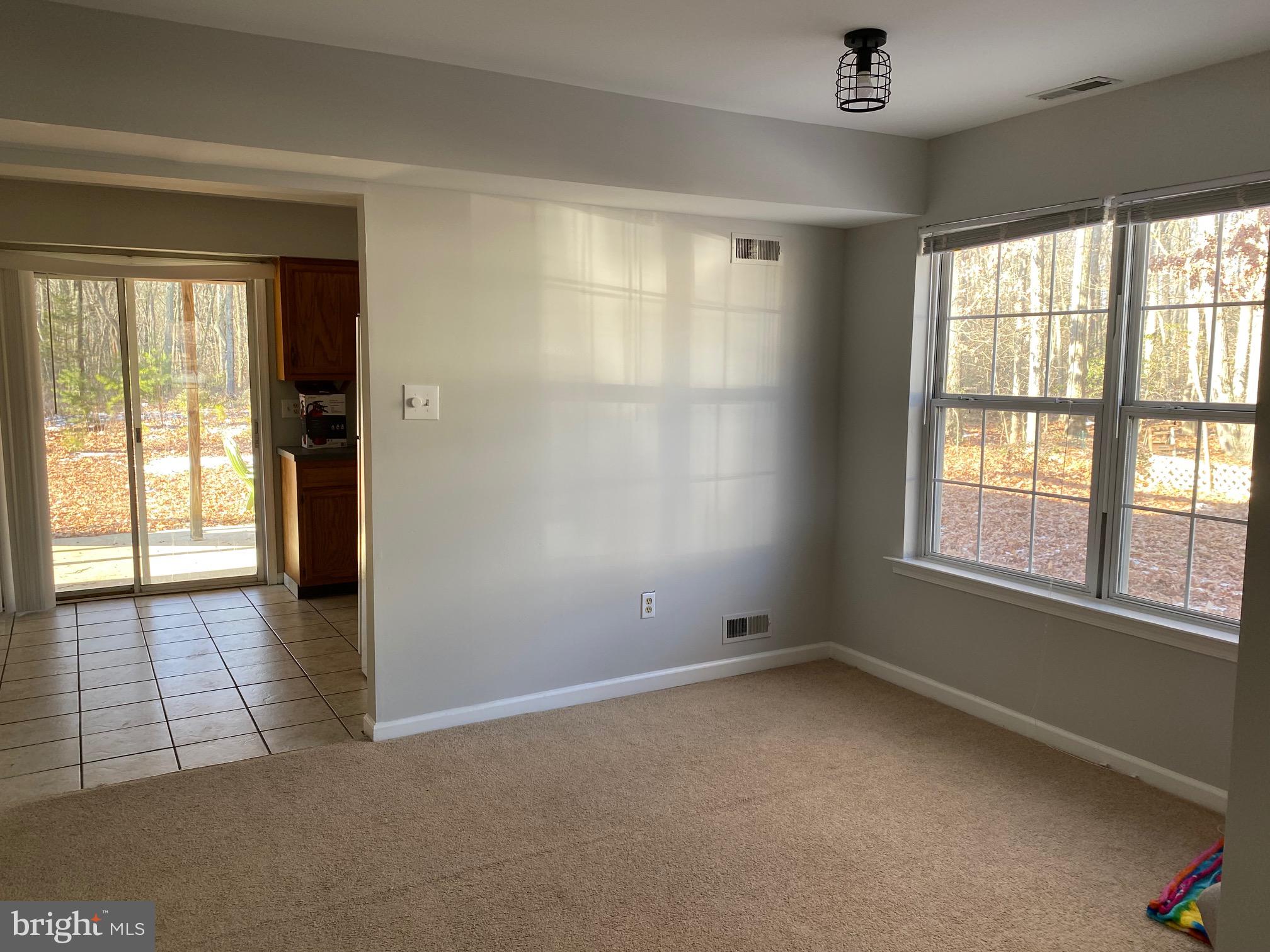 34 A Maynard Drive Sicklerville, NJ 08081 - Photo 4 of 14