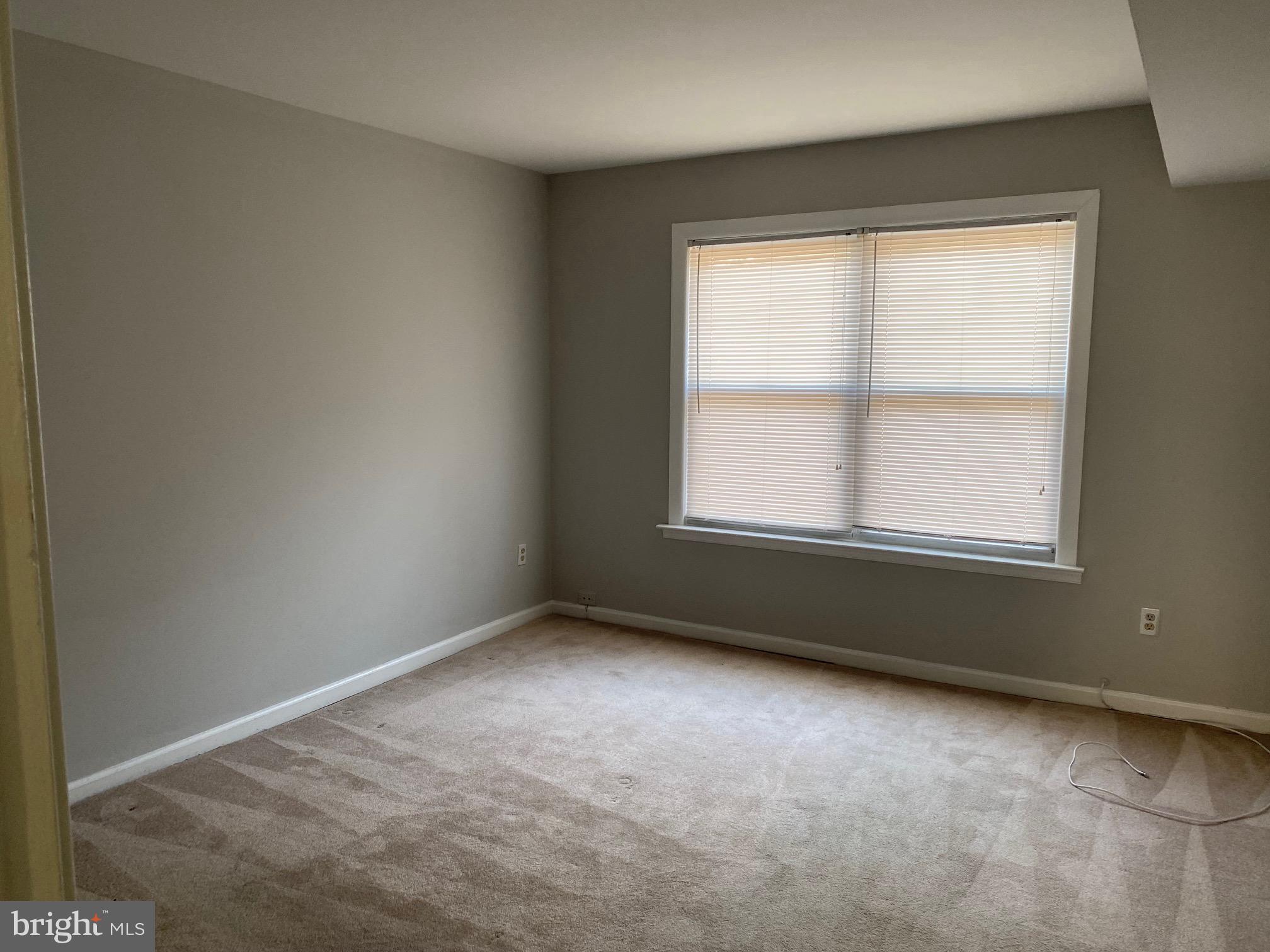 34 A Maynard Drive Sicklerville, NJ 08081 - Photo 8 of 14