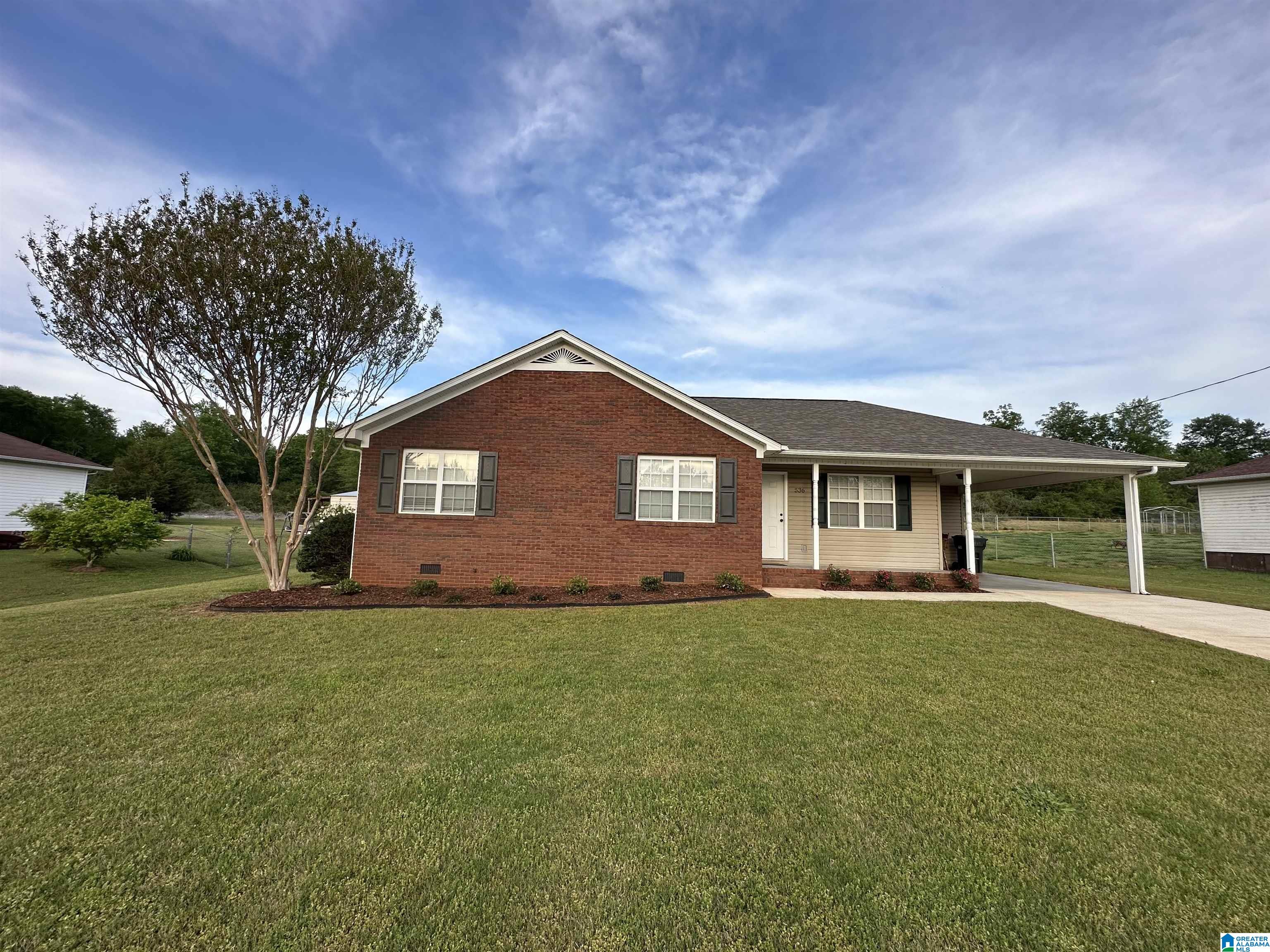 536 Bailey Road Weaver, AL 36277 - Photo 2 of 31