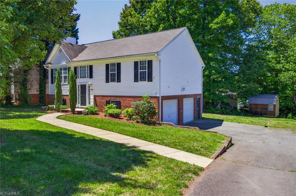 3240 Beeson Acres Road Winston-Salem, NC 27105 - Photo 3 of 35 Gallery Image 3
