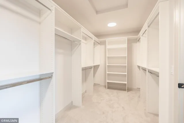 $969,000 | 5058 Airlake Draw, Woodbury, MN 55129