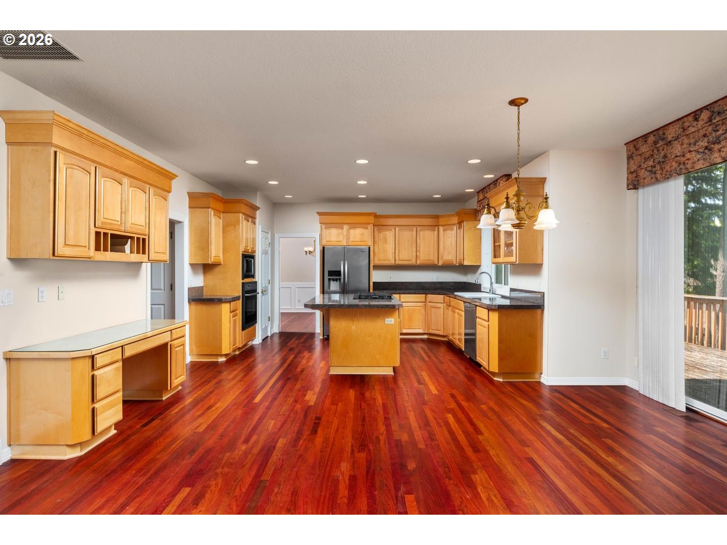 16663 Southwest Whitetail Lane Beaverton, OR 97007 - Photo 10 of 42