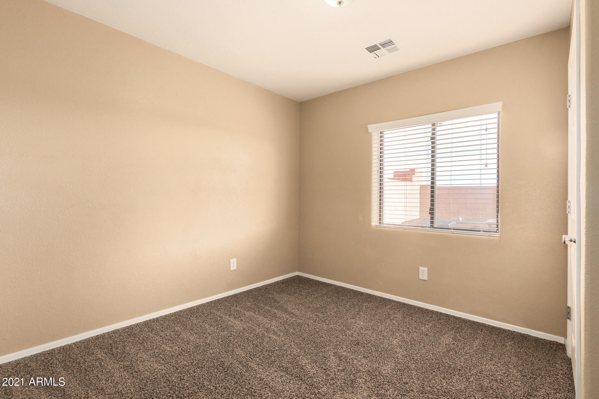 13626 South Del Rio Road Arizona City, AZ 85123 - Photo 20 of 30 0020-21 - Del Rio
