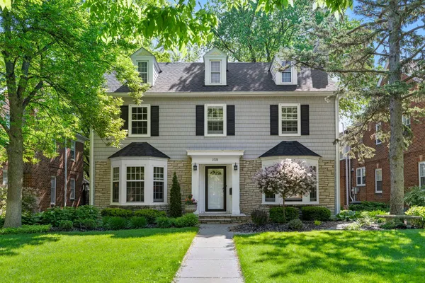 $1,295,000 | 3725 Glenhurst Avenue, St. Louis Park, MN 55416