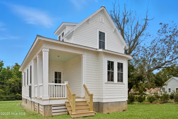 $549,000 | 111 Stonewall Lane, Edenton, NC 27932