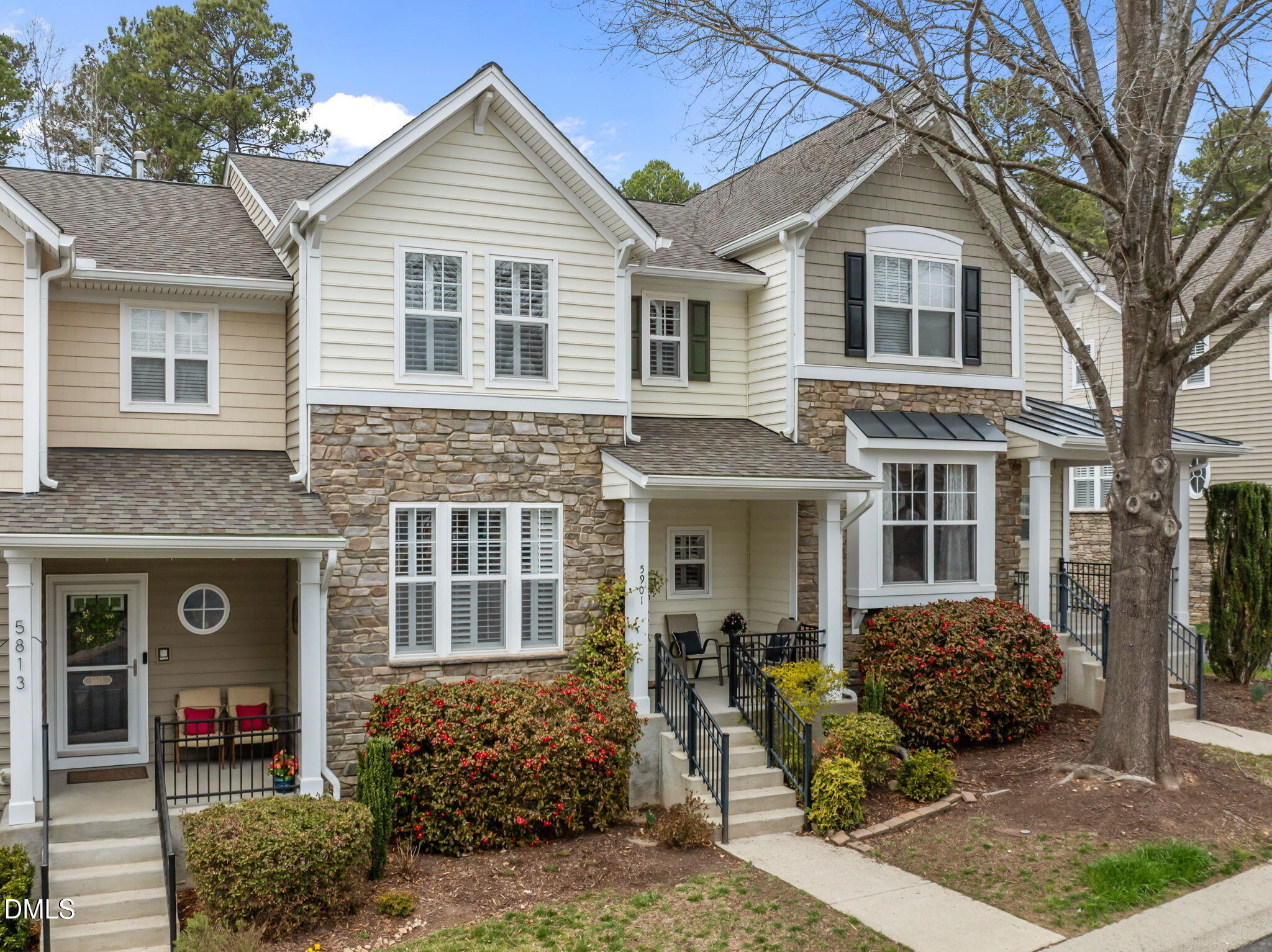 5901 Hourglass Court Raleigh, NC 27612 - Photo 2 of 46 2-web-or-mls-DJI_0515