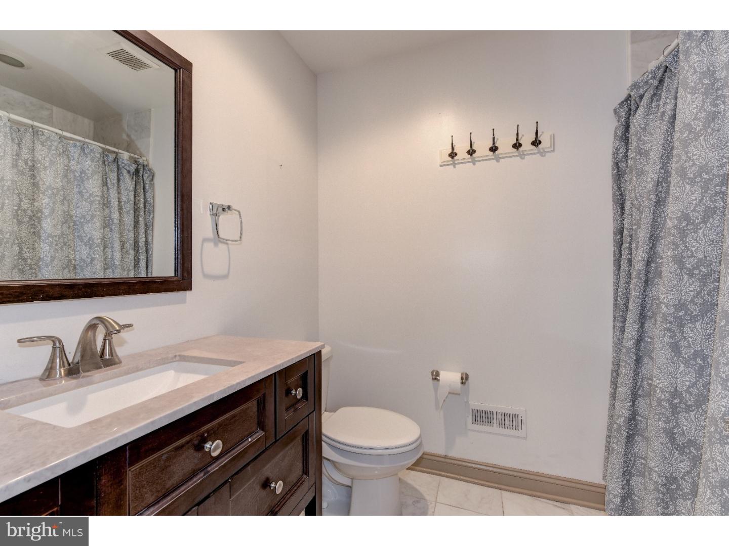 446 Ripka Street Philadelphia, PA 19128 - Photo 7 of 14 Gallery Image 7