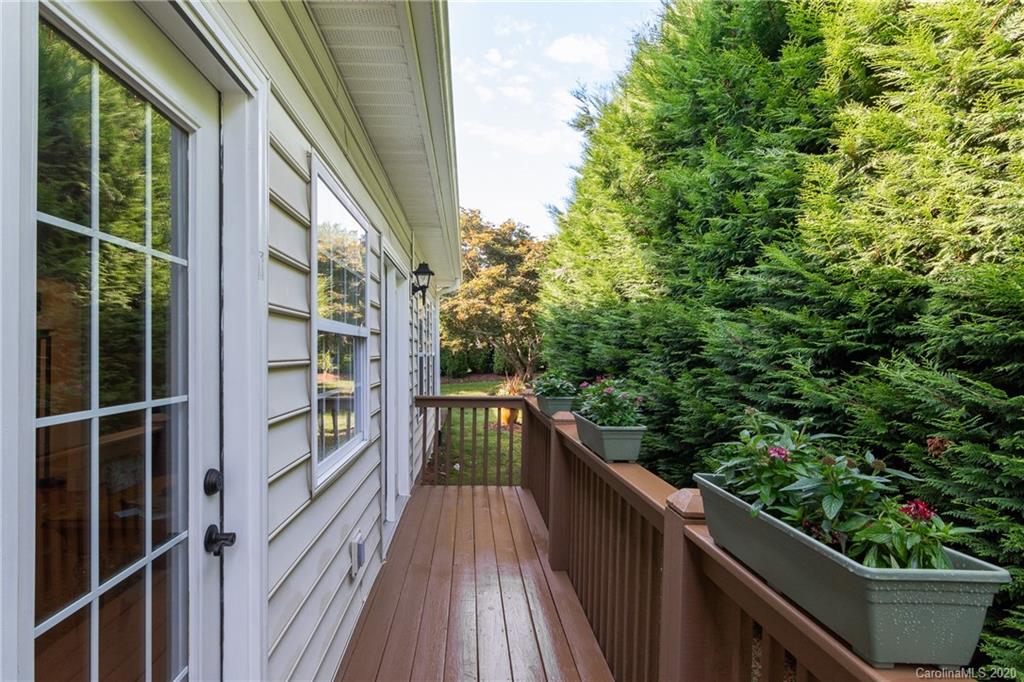 655 High Quarry Road Hendersonville, NC 28791 - Photo 22 of 24 Gallery Image 22
