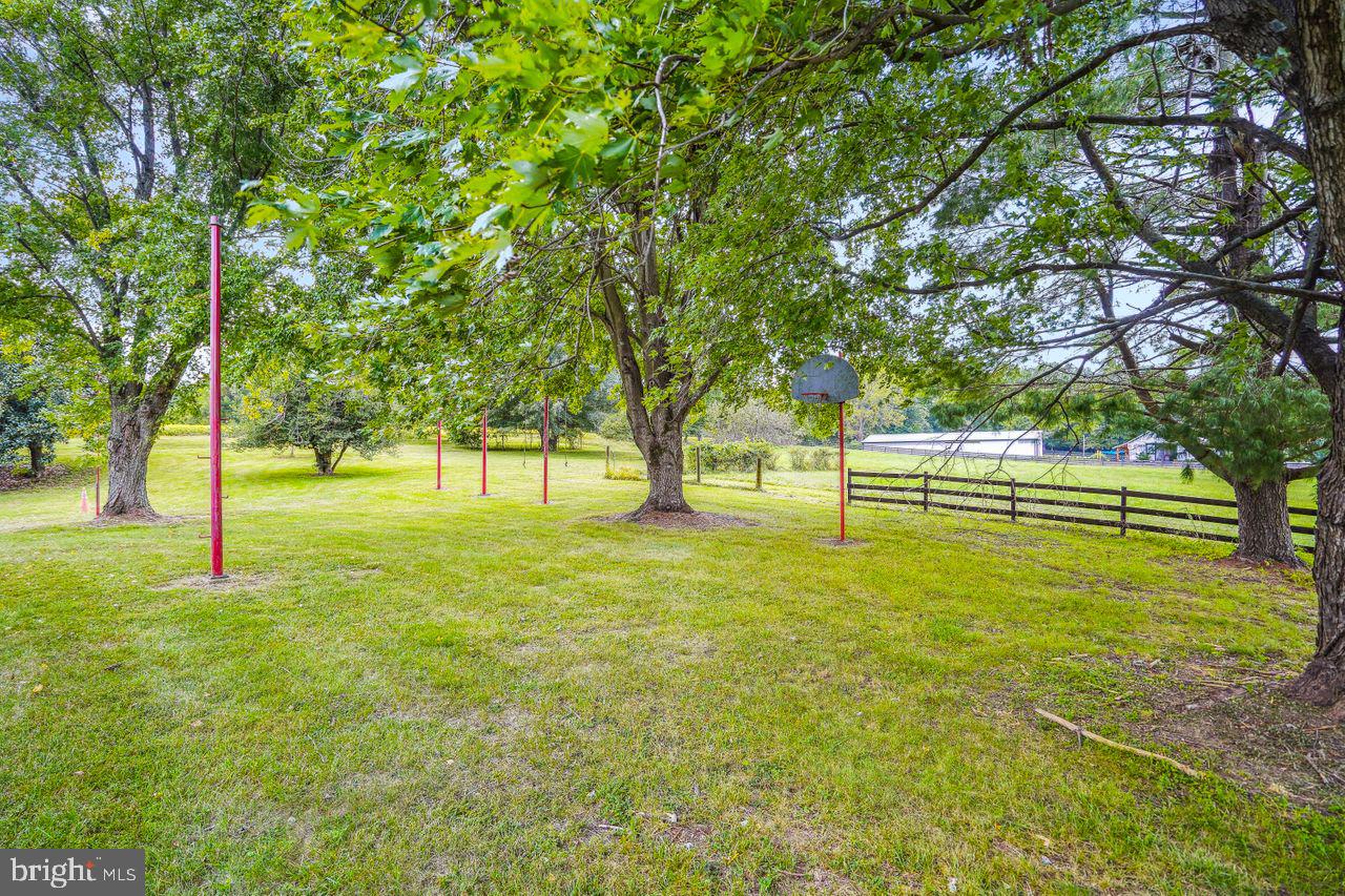 705 Bayard Road Lothian, MD 20711 - Photo 3 of 36 Gallery Image 3