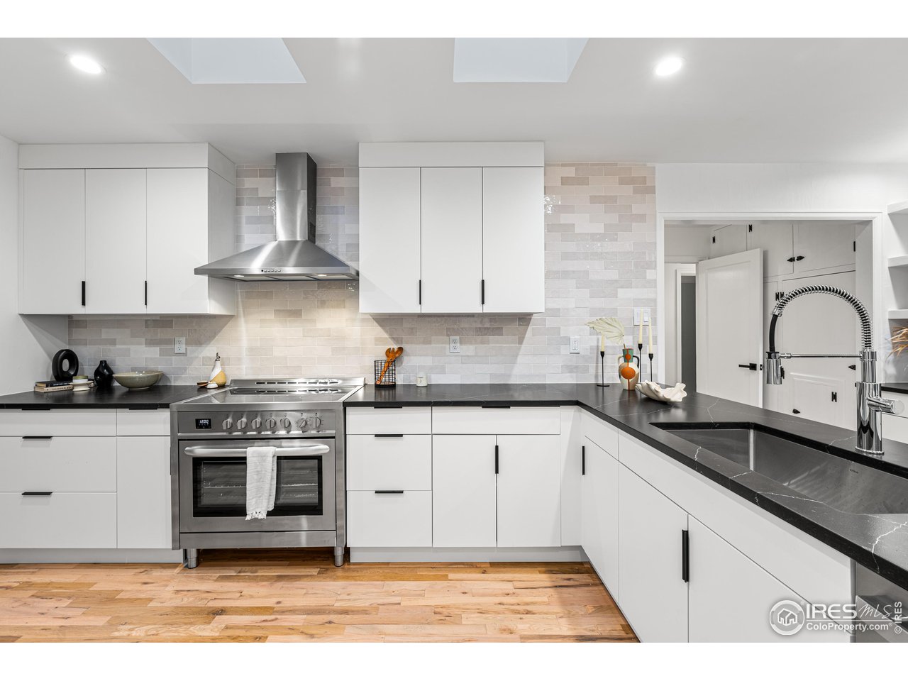 1500 Sunset Boulevard Boulder, CO 80304 - Photo 2 of 32 Tastefully Renovated Kitchen