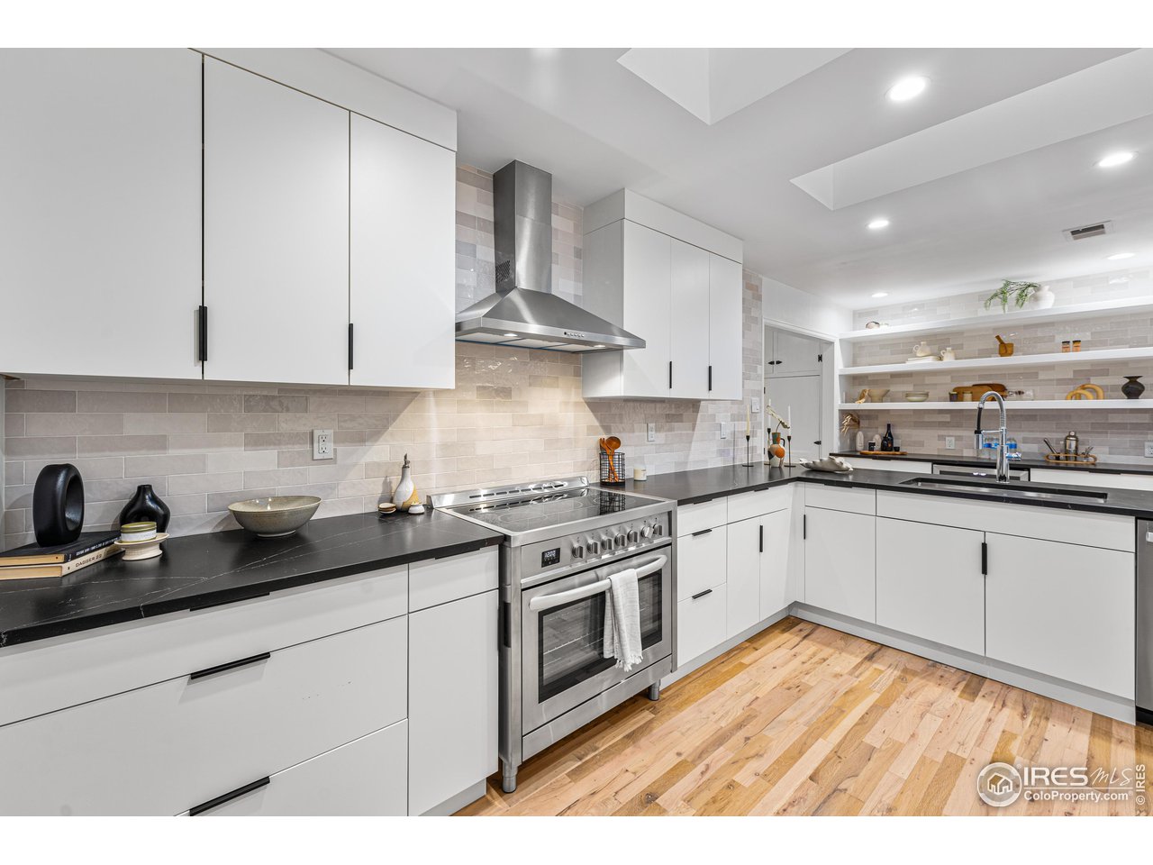 1500 Sunset Boulevard Boulder, CO 80304 - Photo 3 of 32 Lots of Storage Too!