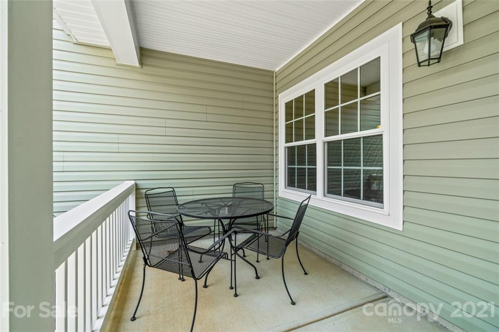 568 Wiggins Road Mooresville, NC 28115 - Photo 3 of 47 Gallery Image 3