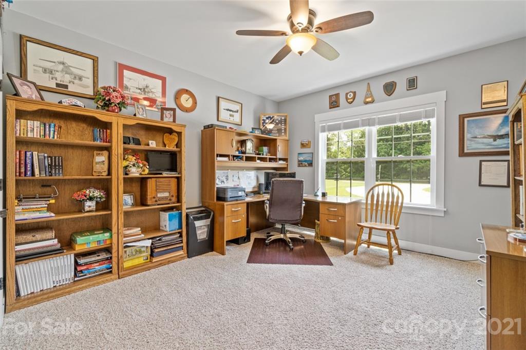 568 Wiggins Road Mooresville, NC 28115 - Photo 26 of 47 Gallery Image 26