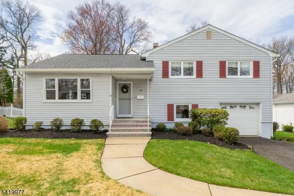 $825,000 | 28 Park Street, West Caldwell, NJ 07006