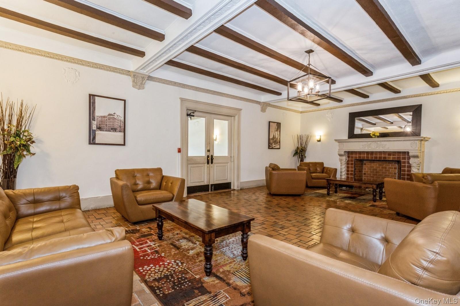 310 Riverside Boulevard, Unit 3G Long Beach, NY 11561 - Photo 14 of 17 Gallery Image 14