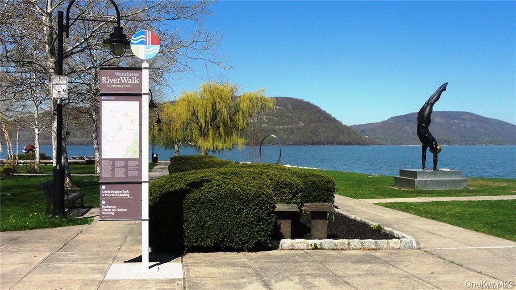 1840 Crompond Road, Unit 9D8 Peekskill, NY 10566 - Photo 16 of 19