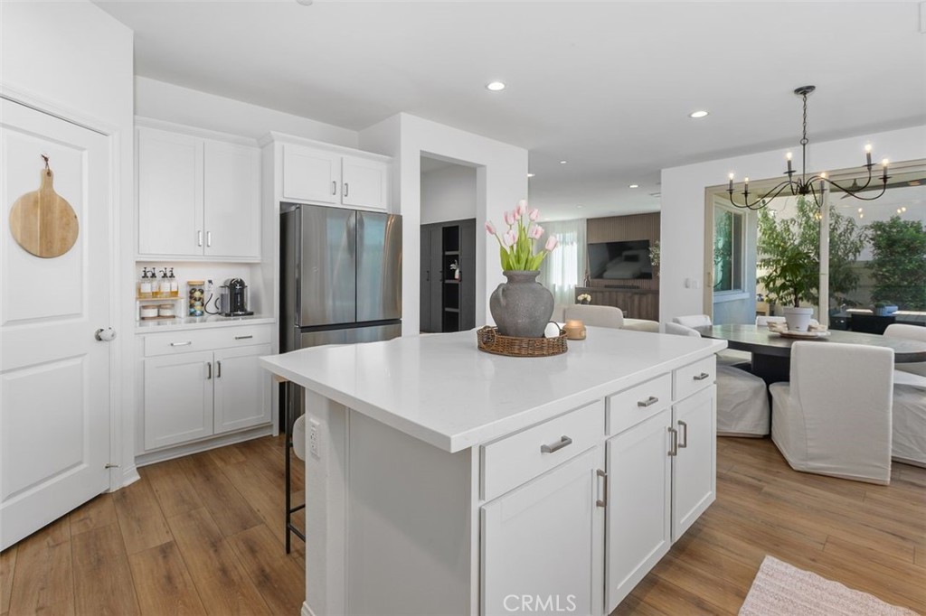 17907 Edna Vly Drive Riverside, CA 92503 - Photo 8 of 30 Gallery Image 8