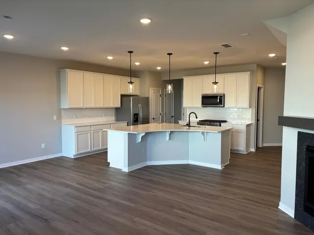 $364,990 | 1775 Hauer Trail, Shakopee, MN 55379