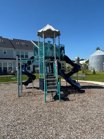 $364,990 | 1775 Hauer Trail, Shakopee, MN 55379