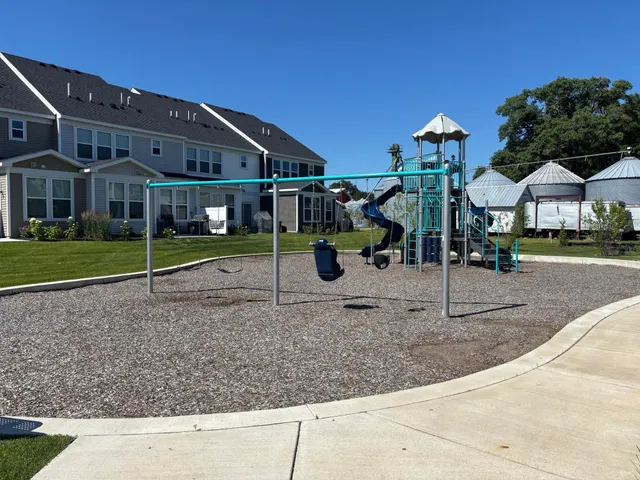 $364,990 | 1775 Hauer Trail, Shakopee, MN 55379