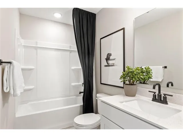 $364,990 | 1775 Hauer Trail, Shakopee, MN 55379