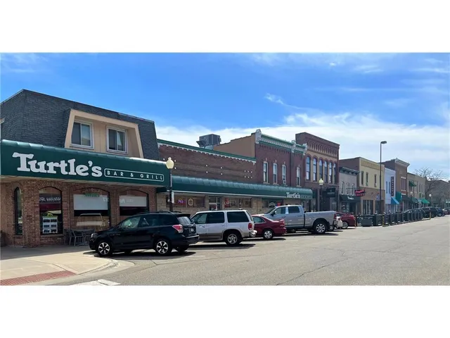 $364,990 | 1775 Hauer Trail, Shakopee, MN 55379