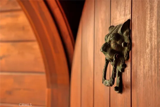 $2,389,000 | 6 Surfside Avenue, Surfside, CA 90743