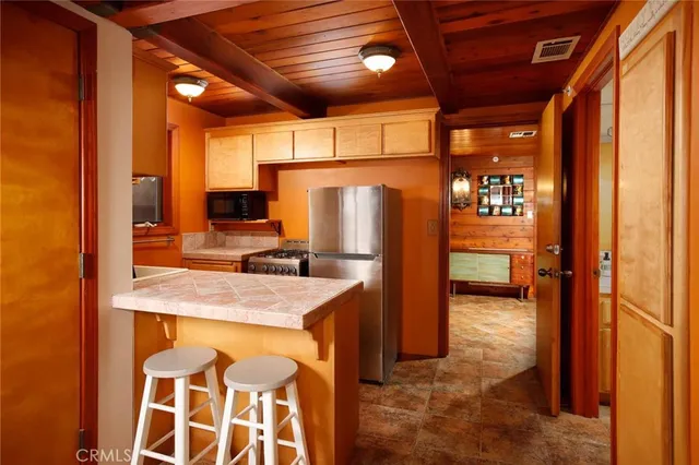 $2,389,000 | 6 Surfside Avenue, Surfside, CA 90743