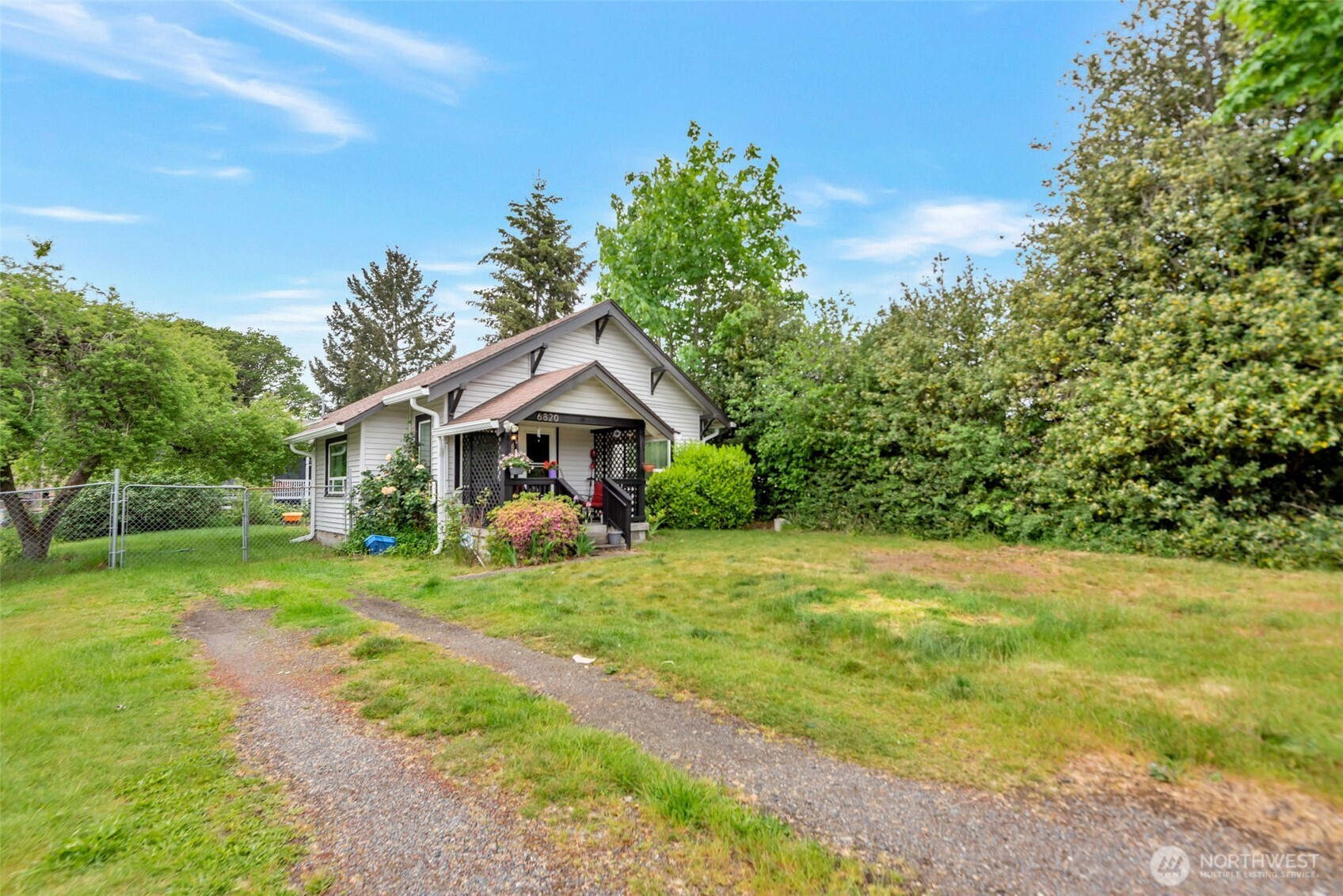 6820 South Huson Street Tacoma, WA 98409 - Photo 2 of 16