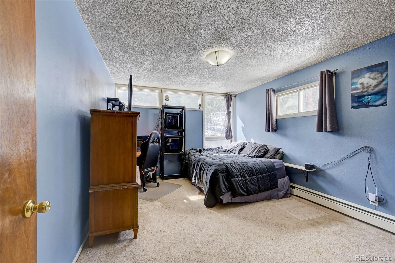 11827 Brook Road Golden, CO 80403 - Photo 8 of 40 Gallery Image 8