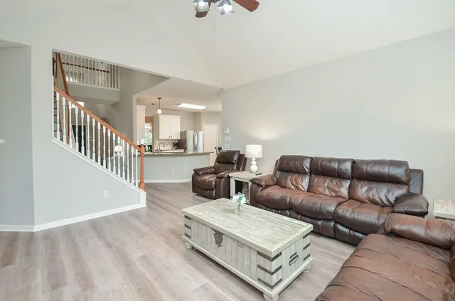 $2,950 | 2831 Barton Meadow Lane, Katy, TX 77494