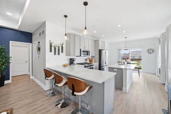 $352,000 | 2225 Concord Drive, Sycamore, IL 60178