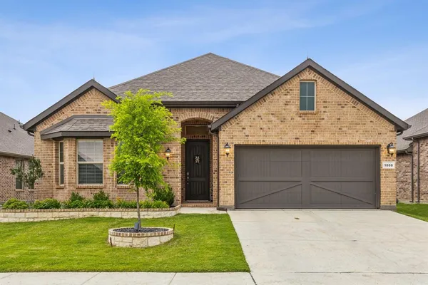 $440,000 | 1008 Westwood Lane, Argyle, TX 76226