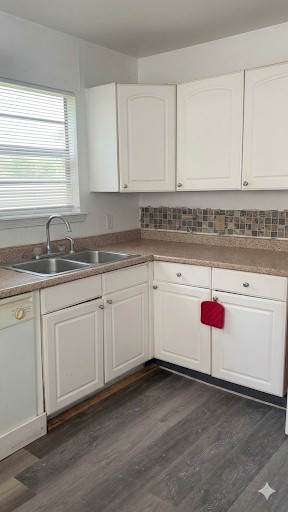 22324 Cuttler Road New Caney, TX 77357 - Photo 2 of 8 Virtually Staged Kitchen