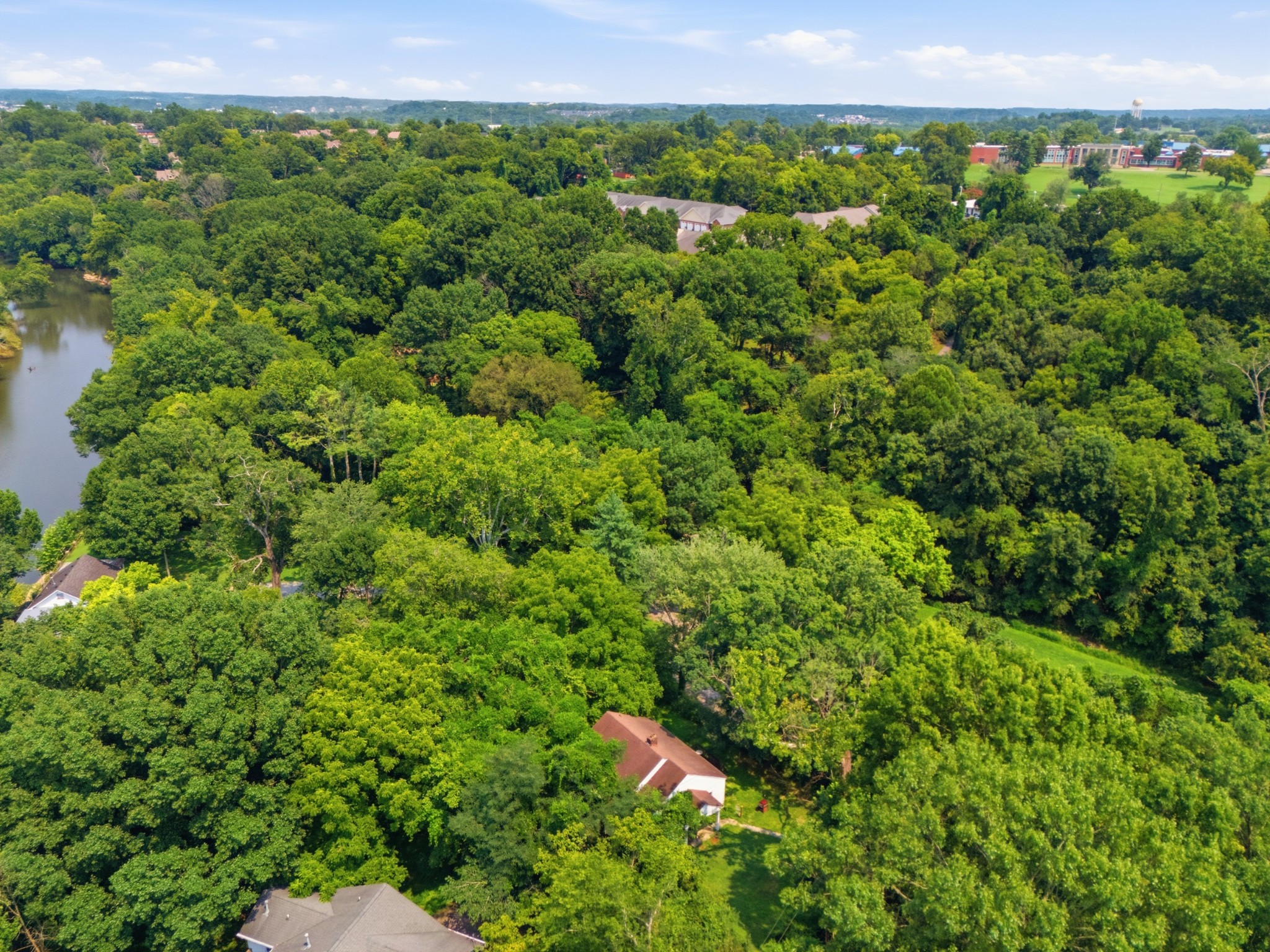 422 Munn Road Nashville, TN 37214 - Photo 3 of 13