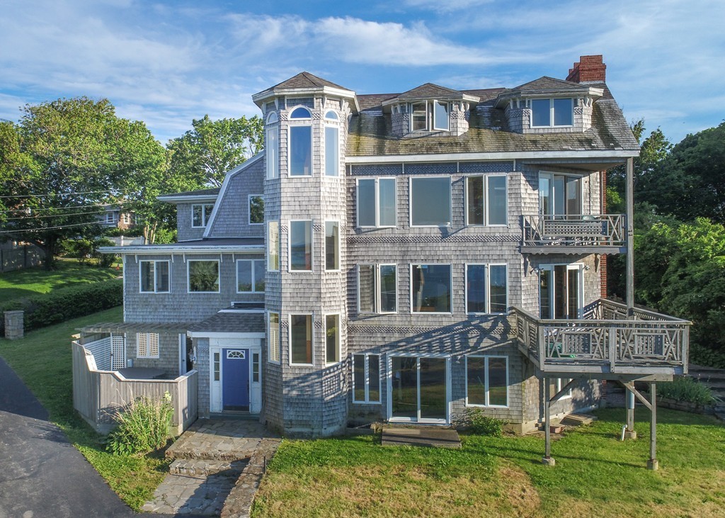 45 Beacon Road Hull, MA 02045 - Photo 3 of 28 Gallery Image 3