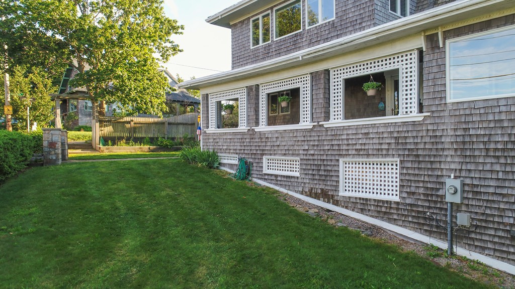 45 Beacon Road Hull, MA 02045 - Photo 5 of 28 Gallery Image 5
