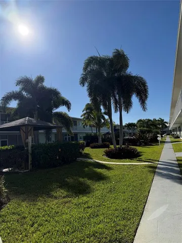 $88,000 | 2100 Northeast 38th Street, Unit 225, Lighthouse Point, FL 33064