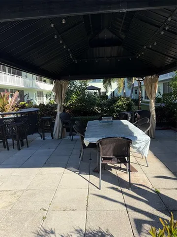 $88,000 | 2100 Northeast 38th Street, Unit 225, Lighthouse Point, FL 33064