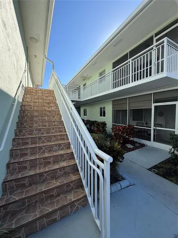 $88,000 | 2100 Northeast 38th Street, Unit 225, Lighthouse Point, FL 33064