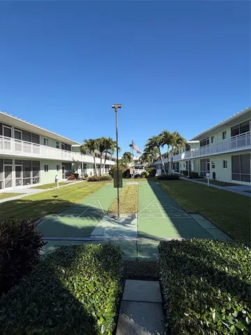 $88,000 | 2100 Northeast 38th Street, Unit 225, Lighthouse Point, FL 33064
