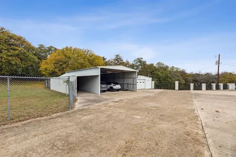 $1,600,000 | 7342 Briar Road, Azle, TX 76020
