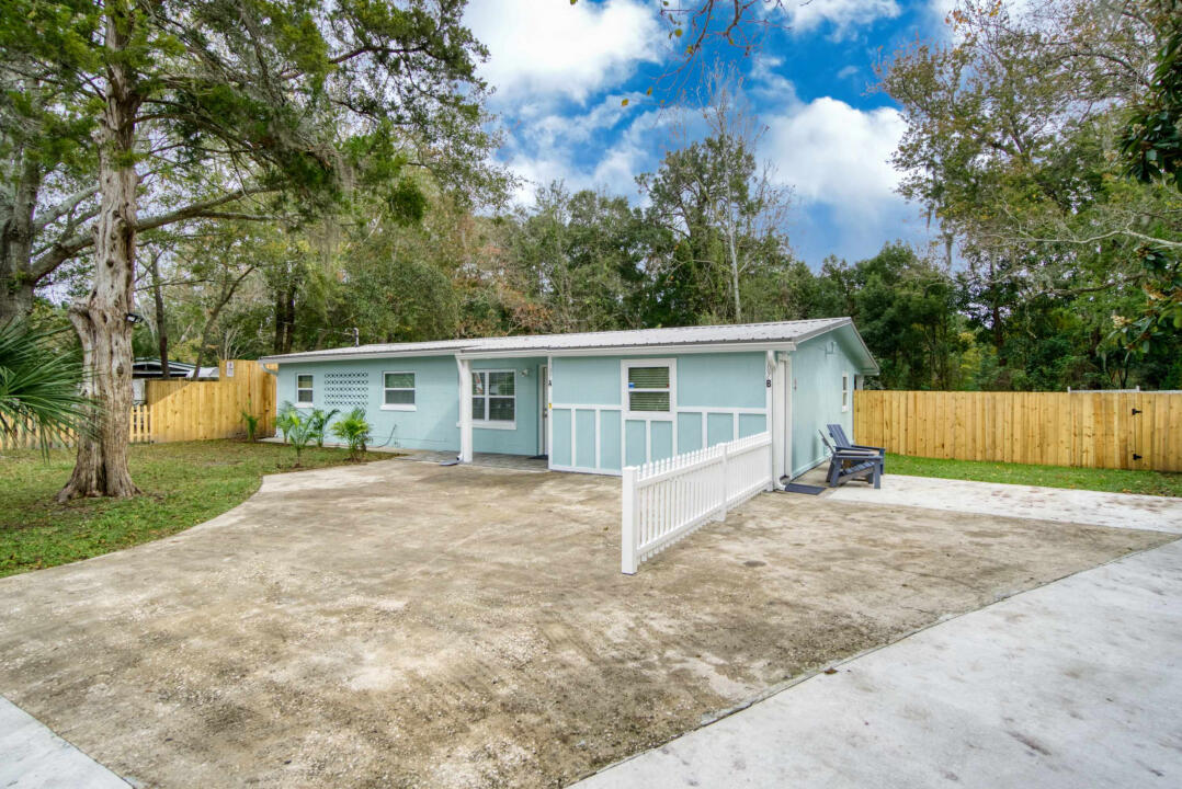 107 Lighthouse Road North Jacksonville, FL 32225 - Photo 30 of 43 front view of a house with a yard