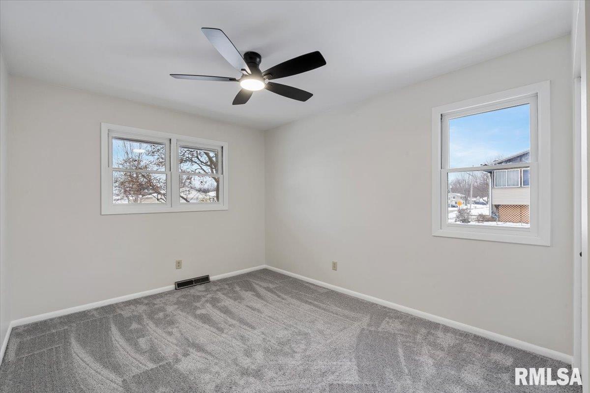 1005 5th Street A Hampton, IL 61256 - Photo 19 of 39