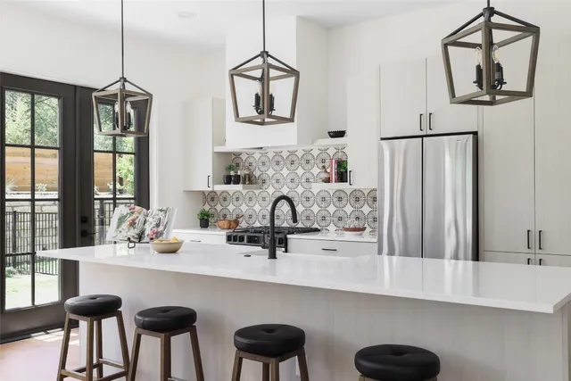 $785,000 | 3500 Pecan Springs Road, Unit 10, Austin, TX 78723