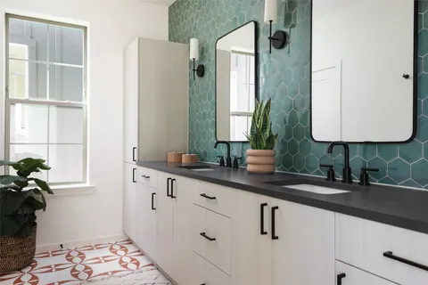 $785,000 | 3500 Pecan Springs Road, Unit 10, Austin, TX 78723