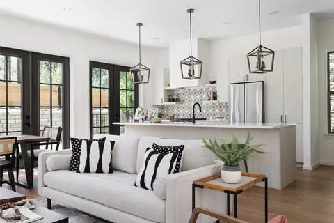 $785,000 | 3500 Pecan Springs Road, Unit 10, Austin, TX 78723