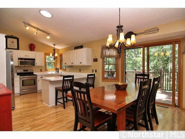 811 Summit Lane Hudson, WI 54016 - Photo 7 of 18 Gallery Image 7