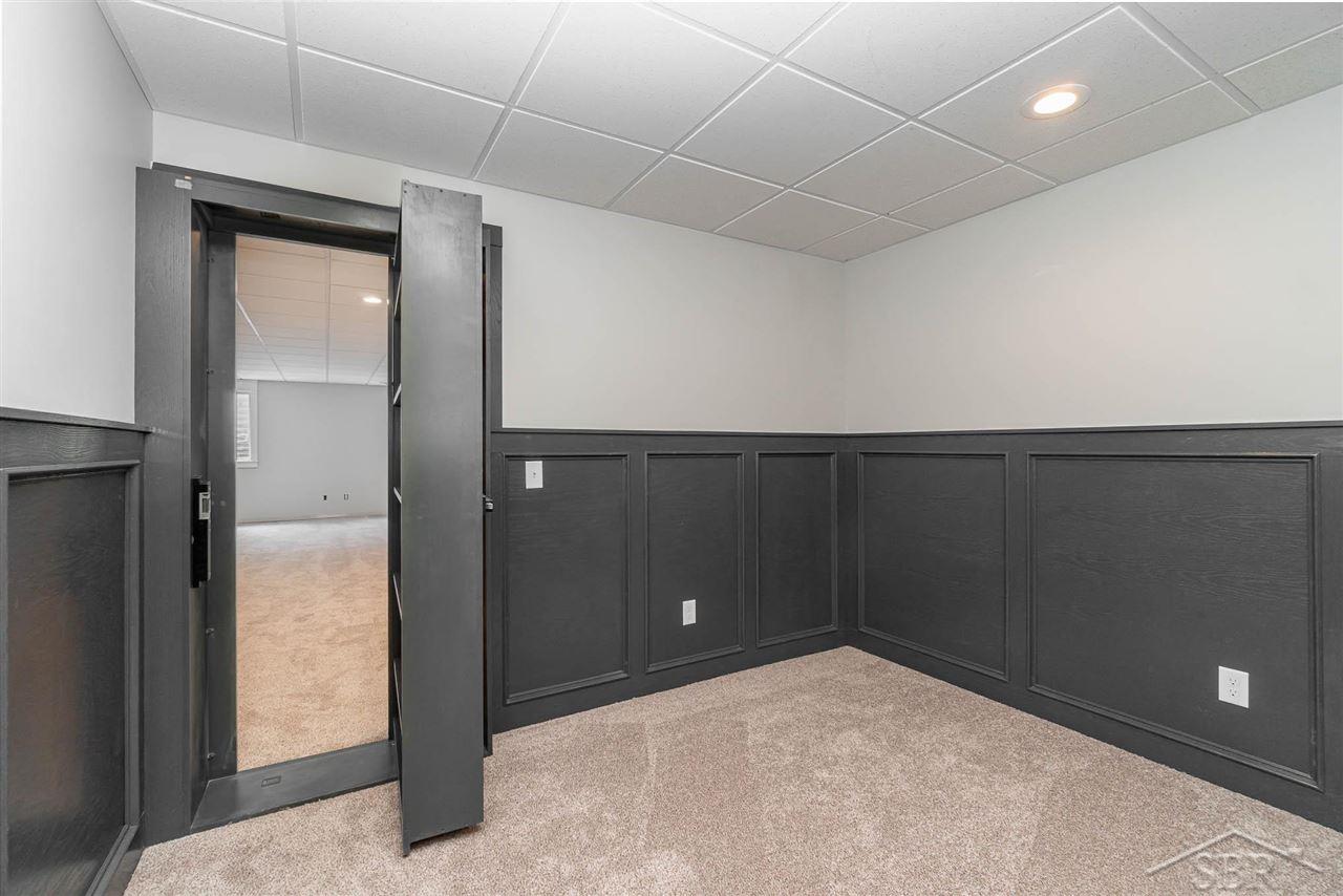 5543 North Thomas Road Freeland, MI 48623 - Photo 23 of 30