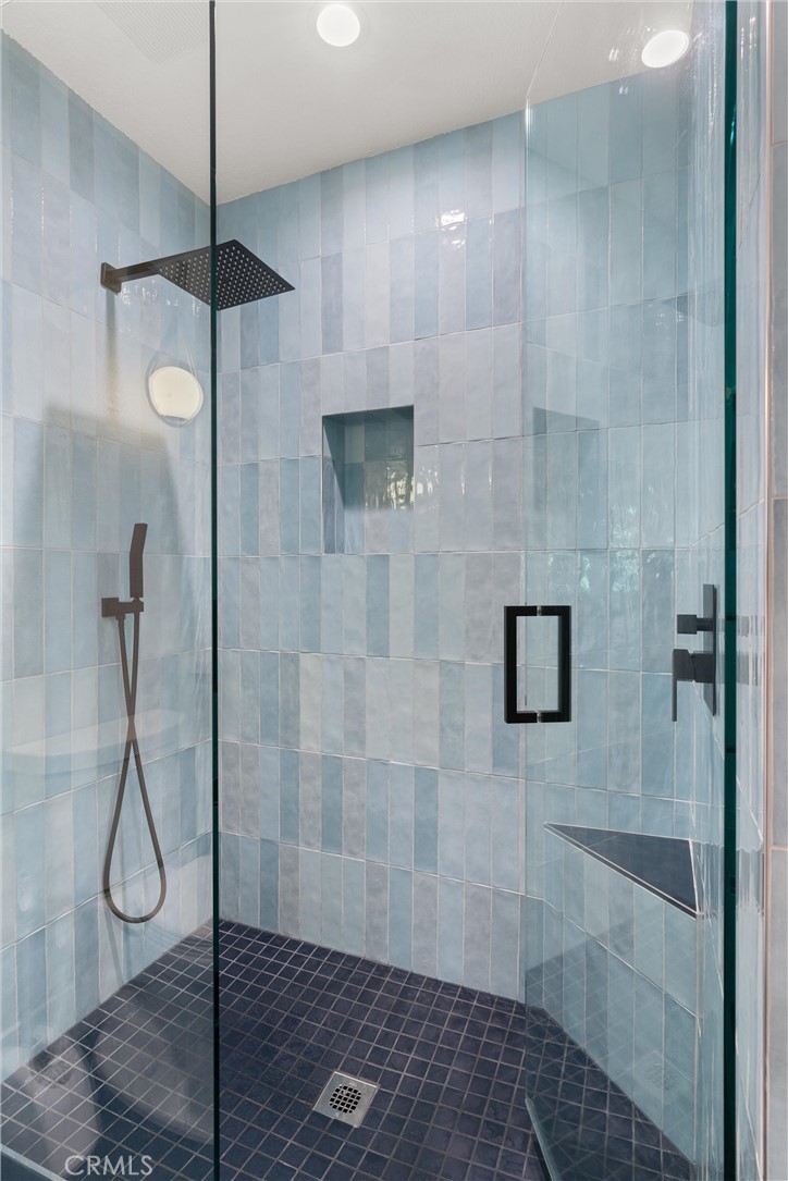 26 Sunbridge Place Dana Point, CA 92629 - Photo 20 of 39 a bathroom with a shower